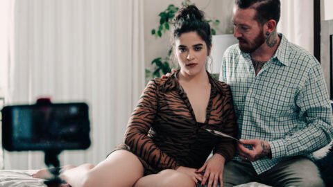 Pasión Desbocada Dúo de Enamorados Explora sus Fantasías Sexuales